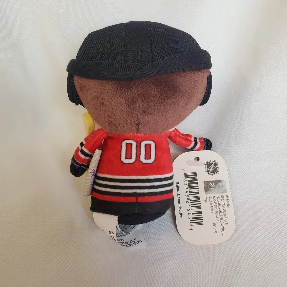 Hallmark Itty Bittys NHL Chicago Blackhawks Special Edition 4IN Plush‎ Figure